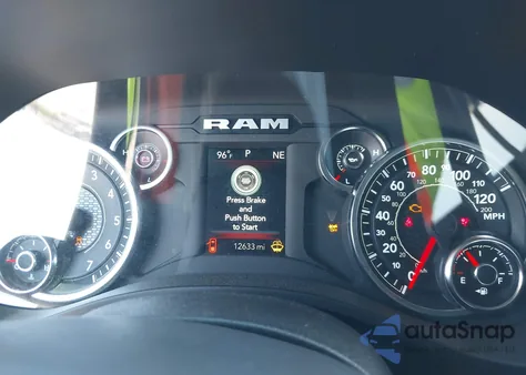 2025 Ram 1500 Tradesman 4X4 5'7 Box z USA, uszkodzony, nr VIN 1C6SRFGP4SN564672